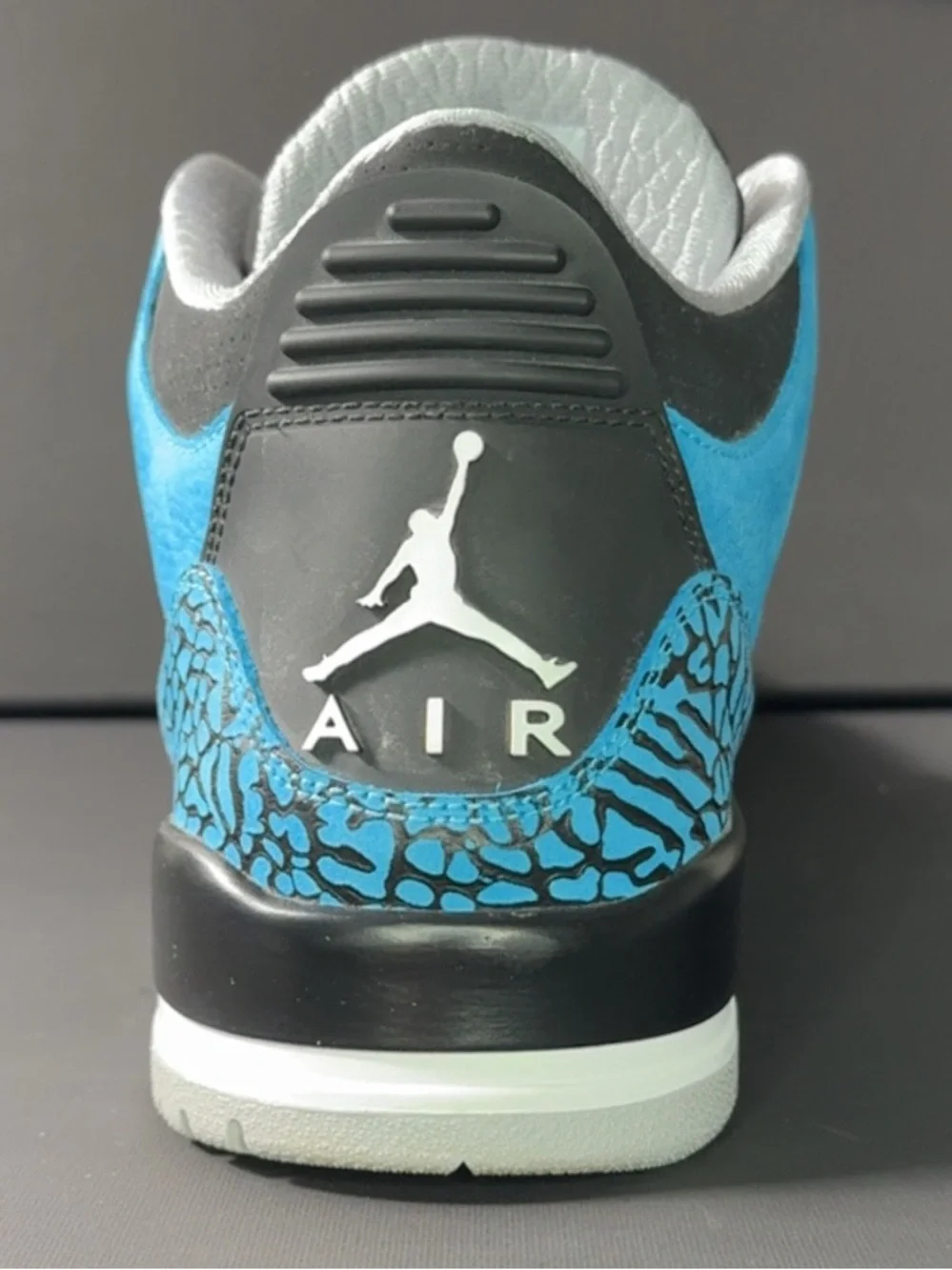 NIKE AIR JORDAN 3 RETRO POWDER BLUE SIZE 10 SNEAKERS 136064 406